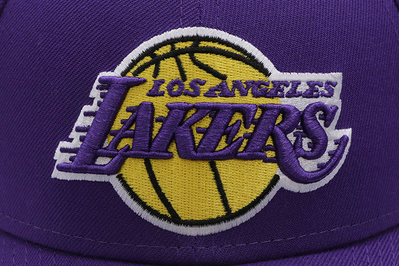NEW ERA LOS ANGELES LAKERS 9FORTY ADJUSTABLE CAP (PURPLE/TEAM COLOR) 13562123 14525020