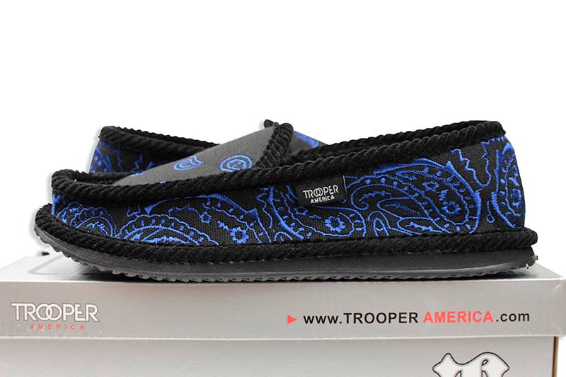 TROOPER EMBROIDERY HOUSE SHOES (KS-002E:BLACK/ROYAL)