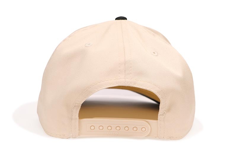 oMA STUDIOS NY CURVED BRIM HAT (CREAM)