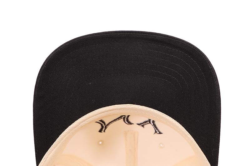 oMA STUDIOS NY CURVED BRIM HAT (CREAM)