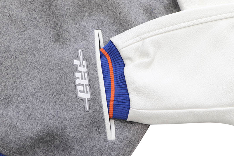 PRO STANDARD NEW YORK KNICKS OLD ENGLISH LOGO WOOL VARSITY JACKET 