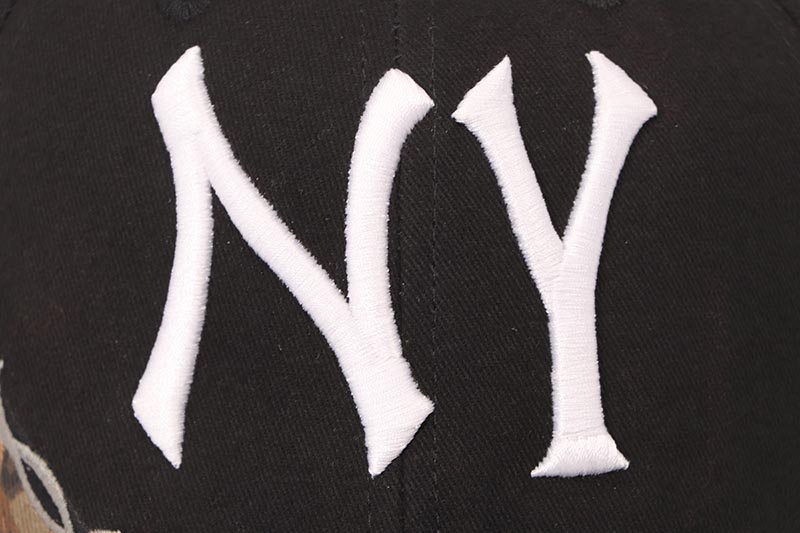 oMA STUDIOS NY METAL CAMO HAT (BLACK)