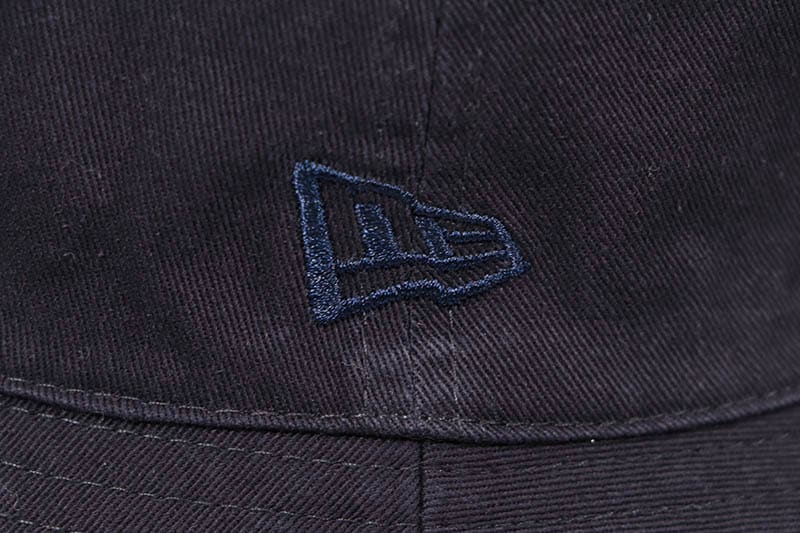 NEW ERA NEW YORK YANKEES REVERSIBLE BUCKET 01 (NAVY/DARK GRAPHITE) 14744770