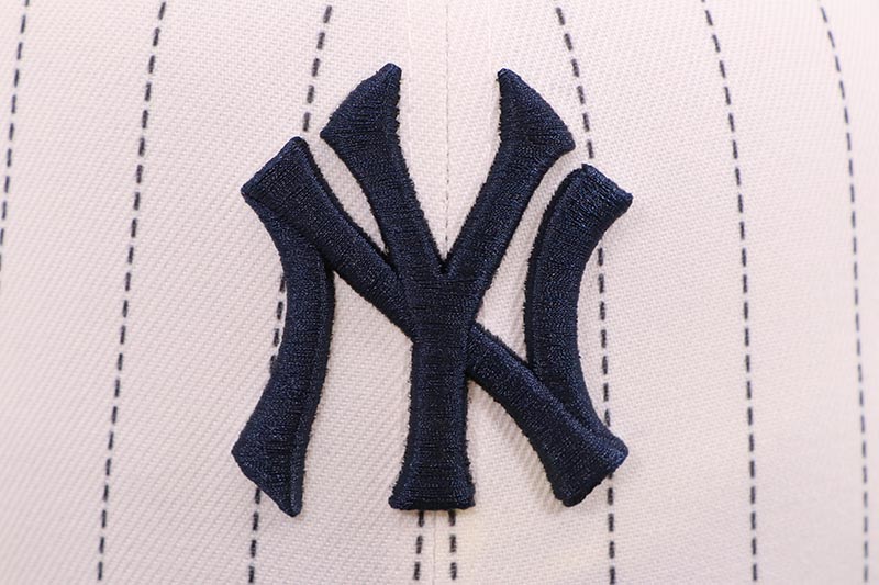 NEW ERA NEW YORK YANKEES 59FIFTY FITTED CAP (1999 WORLD SERIES SIDE PATCH/GREY UNDER VISOR/PINSTRIPE NAVY) 70891966
