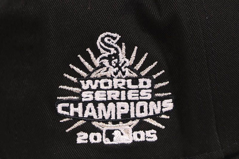NEW ERA CHICAGO WHITE SOX 2006 WORLD SERIES SIDE PATCH 9FORTY A-FRAME ADJUSTABLE CAP (BLACK) 13328262