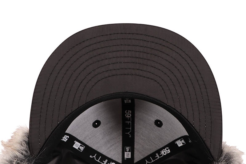 NEW ERA FLIP DOWN WATER REPELLENT 59FIFTY FUR FITTED CAP (BLACK) 14668884