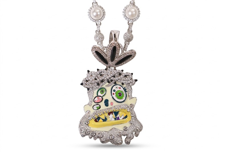 KD JEWELRY KAMI JESUS HEAD PIECE PENDANT WITH PEARL CHAIN (WHITE)