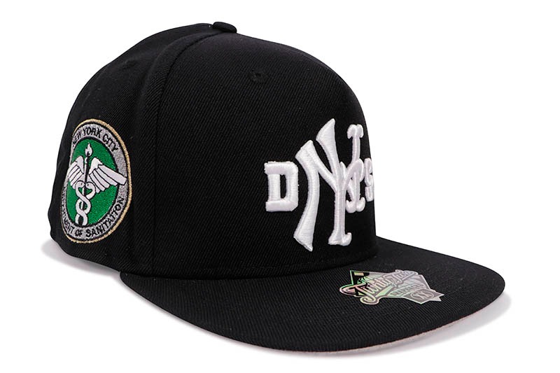 TWNTY TWO DSNY SNAPBACK CAP (BLACK)