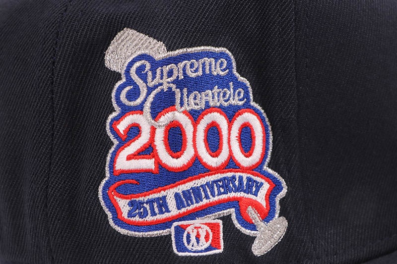 TWNTY TWO SUPREME CLIENTELE 25TH SNAPBACK CAP (NAVY)