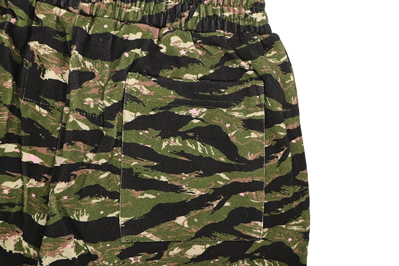 SP5DER OG WEB V2 SWEAT SHORTS (TIGER CAMO)