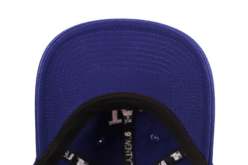 NEW ERA LOS ANGEKLES DODGERS SIDE PATCH 9TWENTY ADJUSTABLE CAP (DARK ROYAL) 14388719