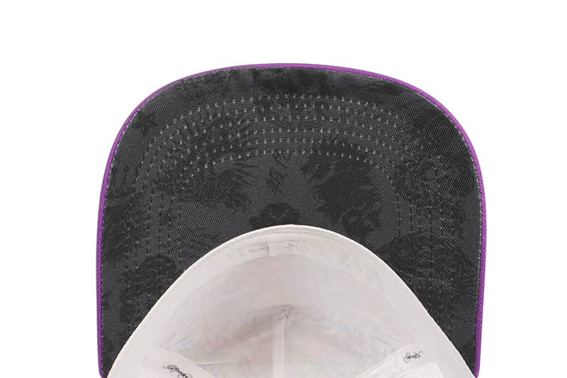 ED HARDY EMBROIDERED FLORAL TIGER TRUCKER HAT (PURPLE/WHITE