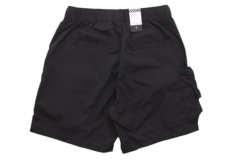 SMOKE RISE UTILITY WINDBREAKER CARGO SHORTS (WS24283:BLACK)