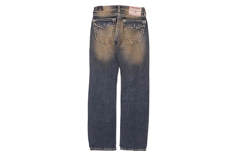 TRUE RELIGION RICKY SUPER T FLAP JEAN 34” (109563:MENSWEAR DARK WASH W/RIPS)