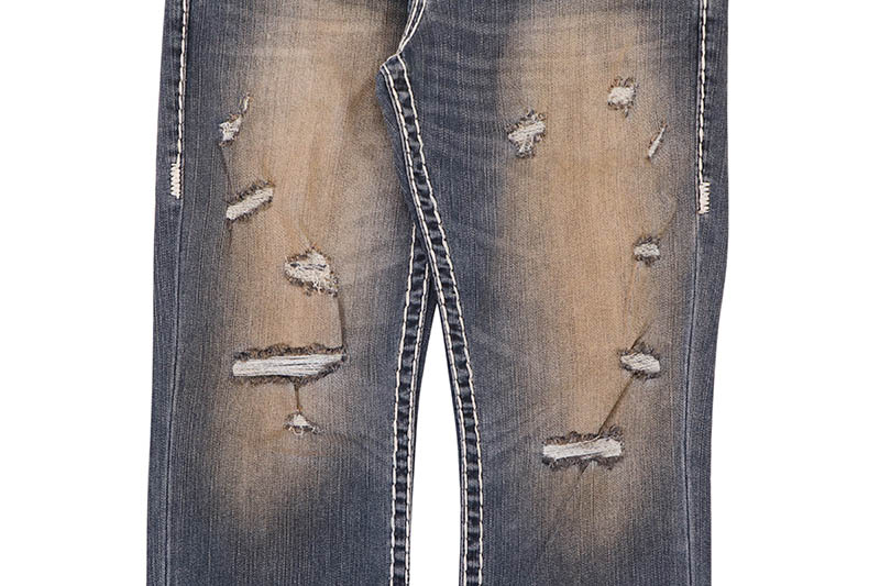 TRUE RELIGION RICKY SUPER T FLAP JEAN 34” (109563:MENSWEAR DARK WASH W/RIPS)