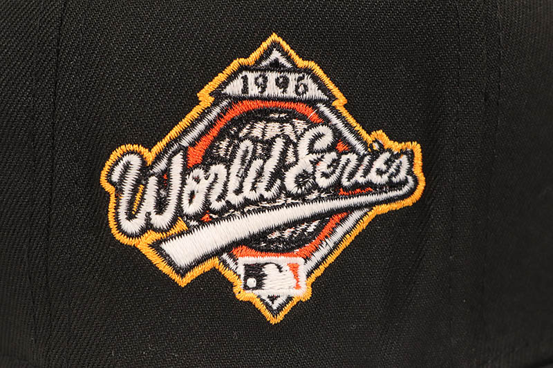 NEW ERA NEW YORK YANKEES FLAME LOGO 9FIFTY SNAPBACK CAP (1996 WORLD SERIES SIDE PATCH/GREY UNDER VISOR/BLACK)