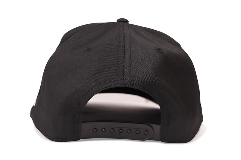 oMA STUDIOS NY JAPAN CURVED BRIM HAT (BLACK/CREAM)