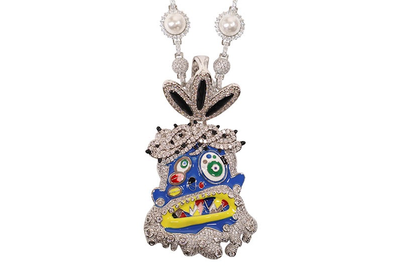 KD JEWELRY KAMI JESUS HEAD PIECE PENDANT WITH PEARL CHAIN (BLUE)