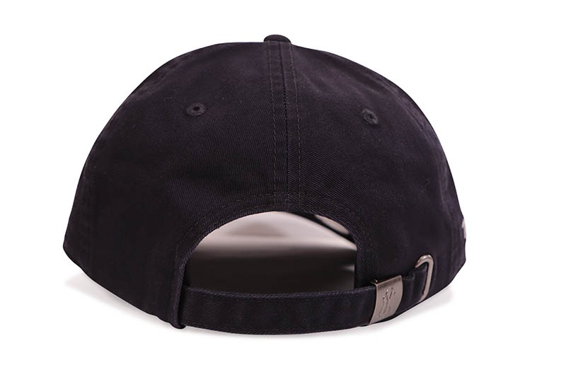 NEW ERA NEW YORK YANKEES SIDE PATCH 9TWENTY ADJUSTABLE CAP (NAVY) 14388717