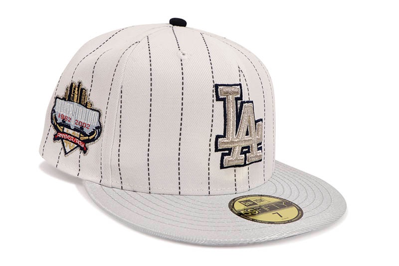 NEW ERA LOS ANGELES DODGERS 59FIFTY FITTED CAP (40TH ANNIVERSARY SIDE PATCH/GREY UNDER VISOR/METALLIC SILVER DODGER STRIPE)
