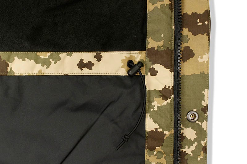 【非売品・美品】モンテディオ山形　ノースリーブ　ウェア　XL 大きいサイズ メンズ Columbia (コロンビア) 3WAY 防水 中綿