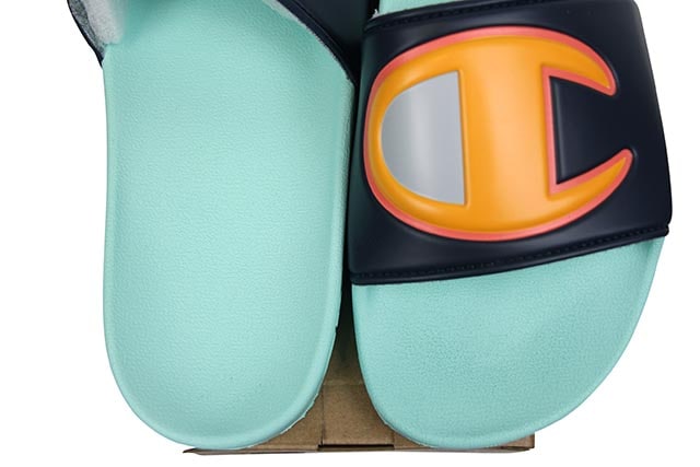 CHAMPION LIFE IPO COLOR BLOCK SLIDE (CM100328M:NAVY MULTI/WATERFALL GREEN)