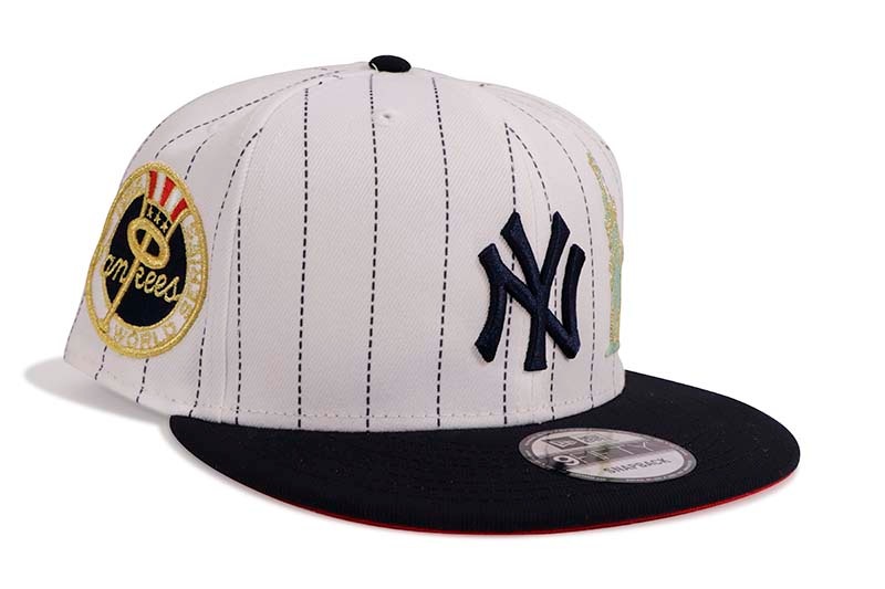 NEW ERA NEW YORK YANKEES STATUE OF LIBERTY 9FIFTY SNAPBACK CAP (1962 WORLD SERIES SIDE PATCH/RED UNDER VISOR/PINSTRIPE NAVY)