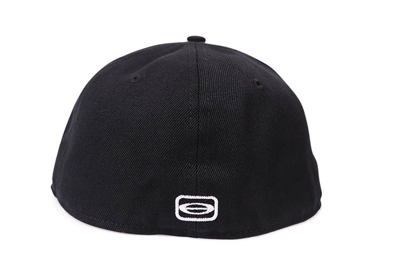 YVL CAP (WHITE TRIM ON BLACK) | Brand,OTR,その他のBRAND