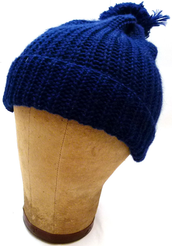 【未使用】ヘレンカミスキー ニット帽 Jamille ボンボン キャップ ブルー 未使用】ヘレンカミスキー ニット帽 Jamille ボンボン キャップ