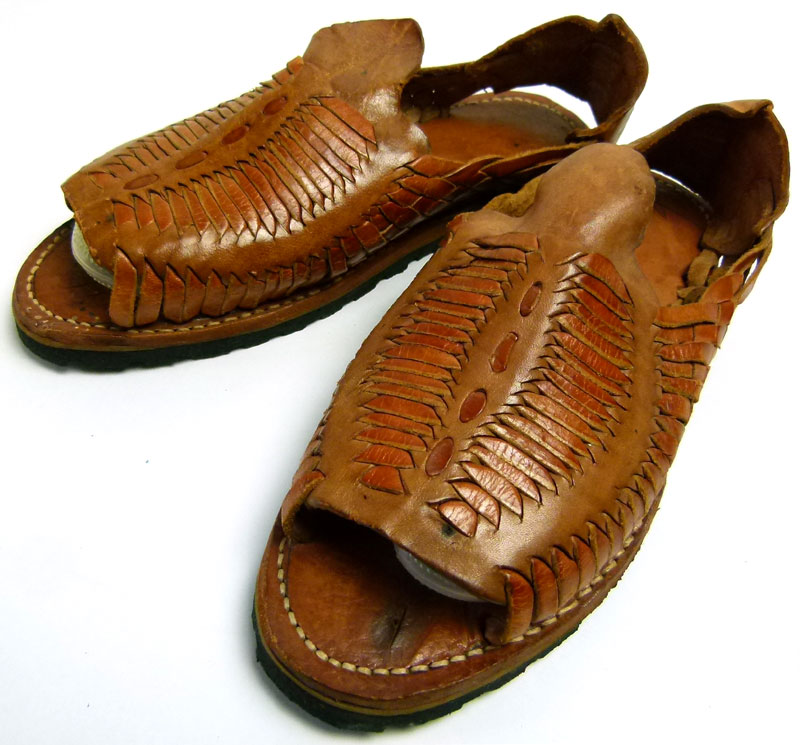 【さらにお値下げ中！】メキシコ製アートワーク☆レザー☆最後の晩餐 生と死の皿（マジョリカ焼 ガイコツ絵皿）- LABRAVA [メキシコ