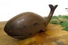 レトロな木彫りのクジラ アンティーク(艶なし)【中古】|置物・トイ|インテリア