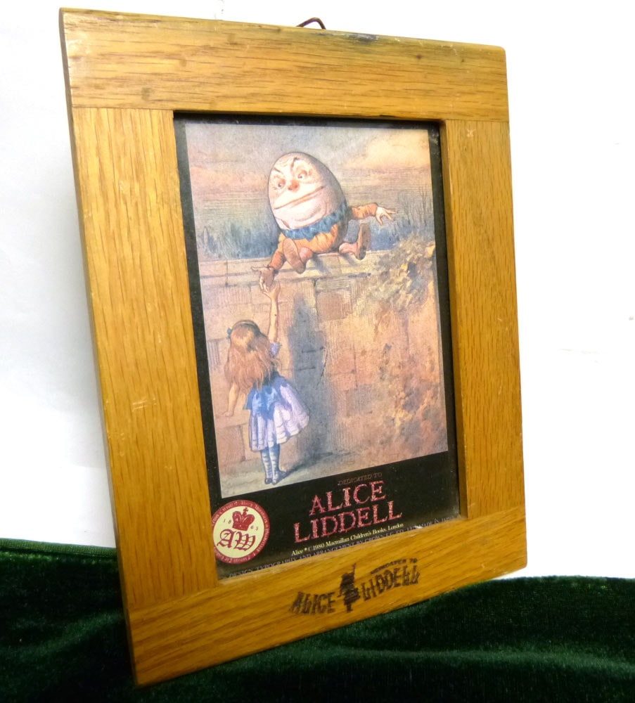 木製額 ハンプティ・ダンプティ/ フォトフレーム/ 鏡の国のアリス  