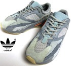 adidas YEEZY BOOST 700 / アディダス イージーブースト スニーカー US8 1/2(26.5cm相当)(メンズ)【中古】