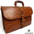 AIGNER /�������ʡ� �ϥ�ɥХå� / �֥꡼�ե���������š�
