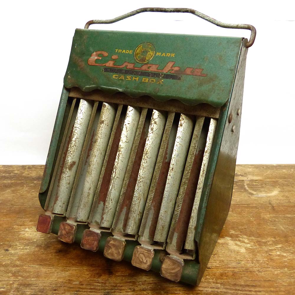 ふうりんです。自動撰別硬貨釣銭器　レトロ ふうりんです。自動撰別硬貨釣銭器 レトロ ふうりん様 専用です。自動