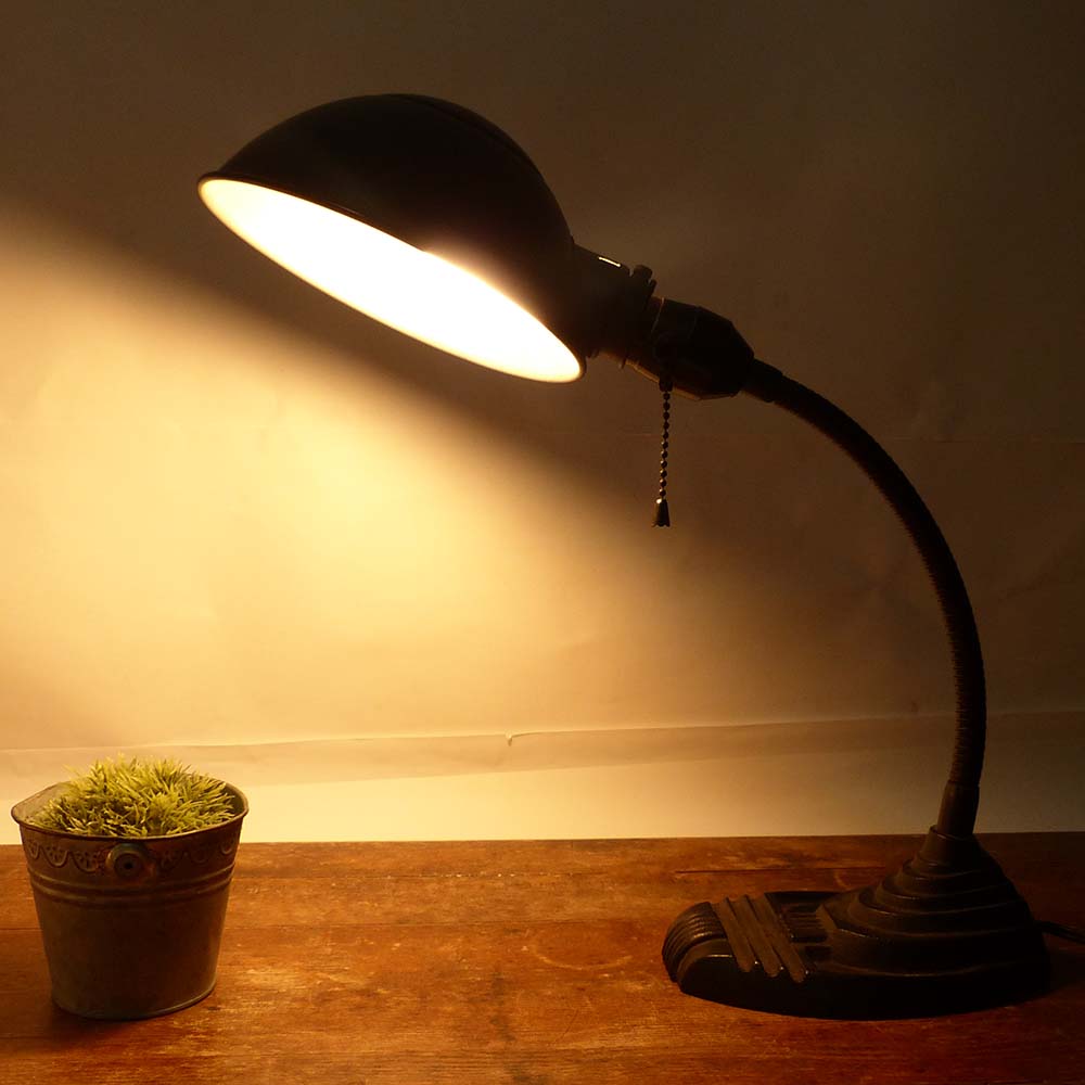 インダストリアル系 グースネック ビンテージ デスクランプ (アイアンスタンド)【中古】14i-6-013