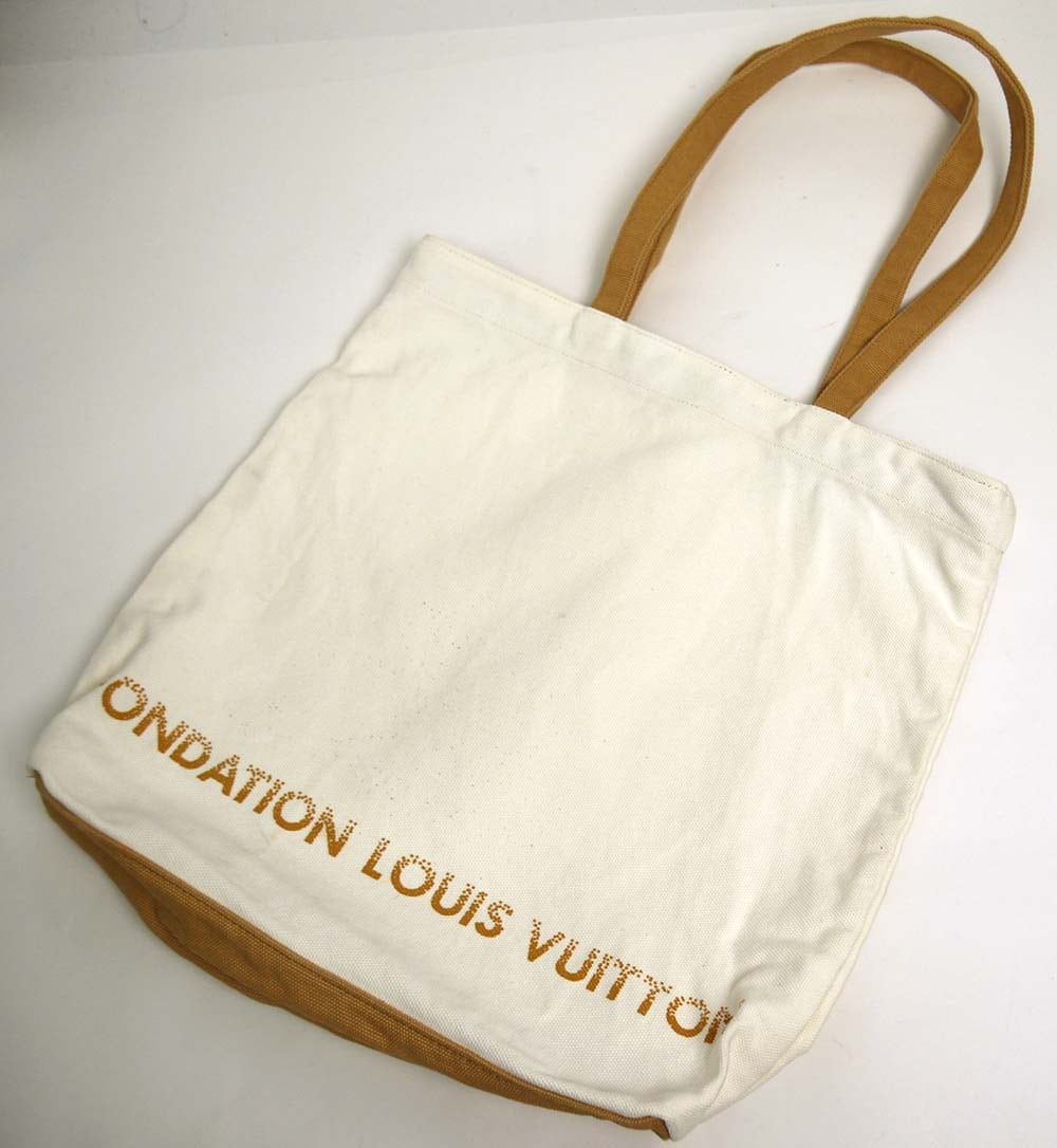FONDATION LOUIS VUITTON / �ե���������� �륤�����ȥ����Ѵ� �ȡ��ȥХå� / �����Хå�����š�