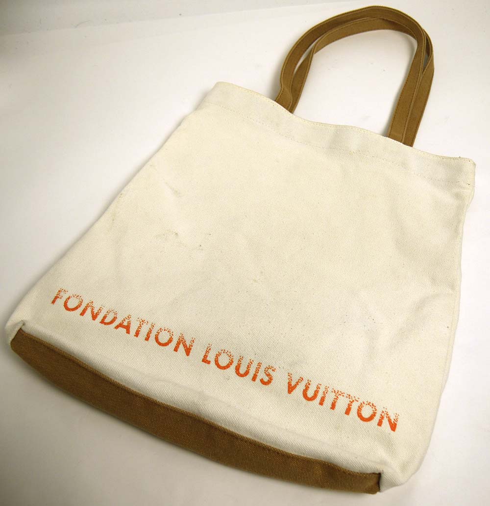 FONDATION LOUIS VUITTON / �ե���������� �륤�����ȥ����Ѵ� �ȡ��ȥХå� / �����Хå�����š�