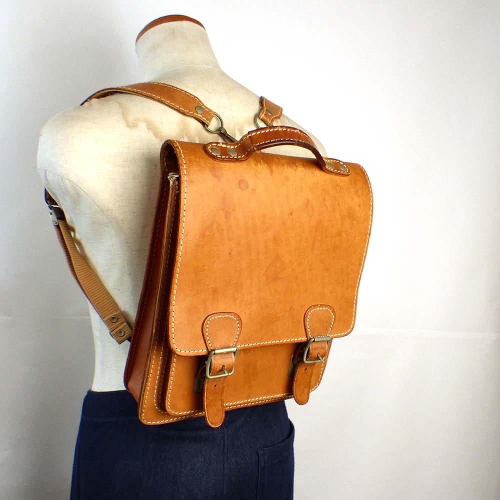 1970-80s ヴィンテージ フラップ レザーリュック / バックパック