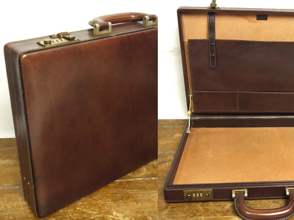 �����ꥢ����BALLY / �Х꡼ ���������å��� �֥꡼�ե����� / �����å��奱��������š�