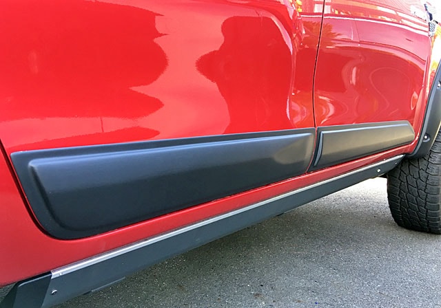 トヨタ純正 ハイラックス GUN125 前期 後期 シルバー ドアサイドモール