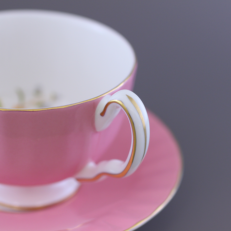 ���ơ��������ǥ󡡥ƥ������åס�����������6�ҥ��å�