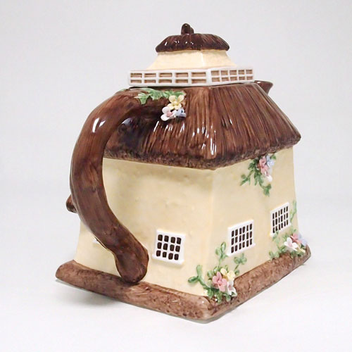 �����ꥹ�βȥƥ����ݥåȡ������󥦥�����