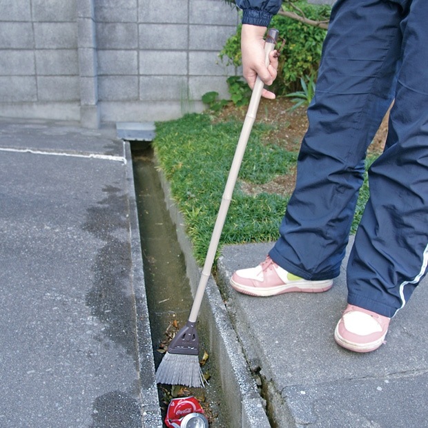 AZ197溝ホーキ中柄 |おそうじのことならアズマ