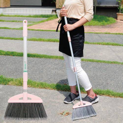 ホーキ掛け　　かさかけ　　ほうき５本掛け 220725_shuroex_s_07.jpg