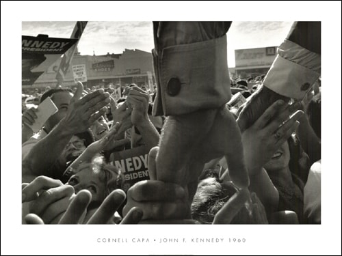 JFK Hands North Hollywood 1960（コーネル キャパ）