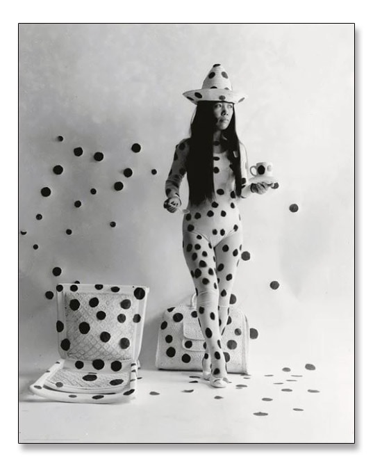 Self Obliteration by Dots 1968（草間　彌生）