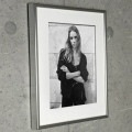 マット額装作品/シャネル CHANEL/KARL LAGERFELD（カール ラガーフェルド）） Leila Smara（カール ラガーフェルド）|ポスター