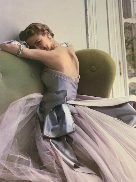 額装品/Evening Dress/ノーマン パーキンソン/アート/ポスター Evening Dress（ノーマン パーキンソン） ポスター販売のアズポスター