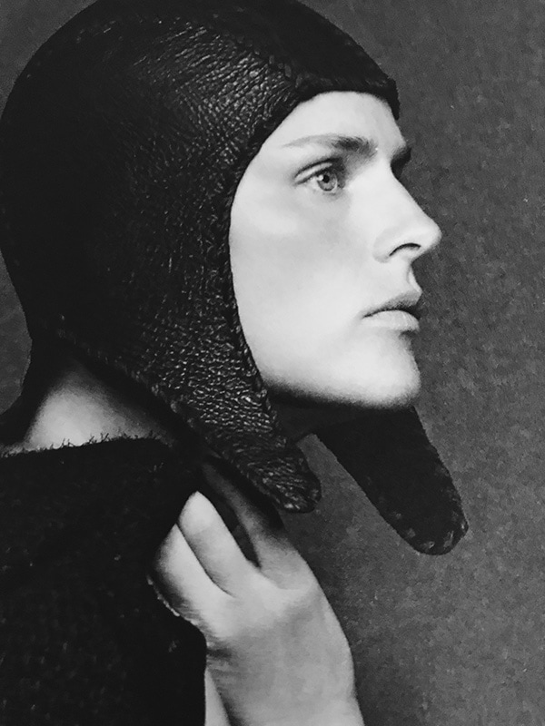 限定特殊マット額装品/シャネル CHANEL The Little Black Jacket